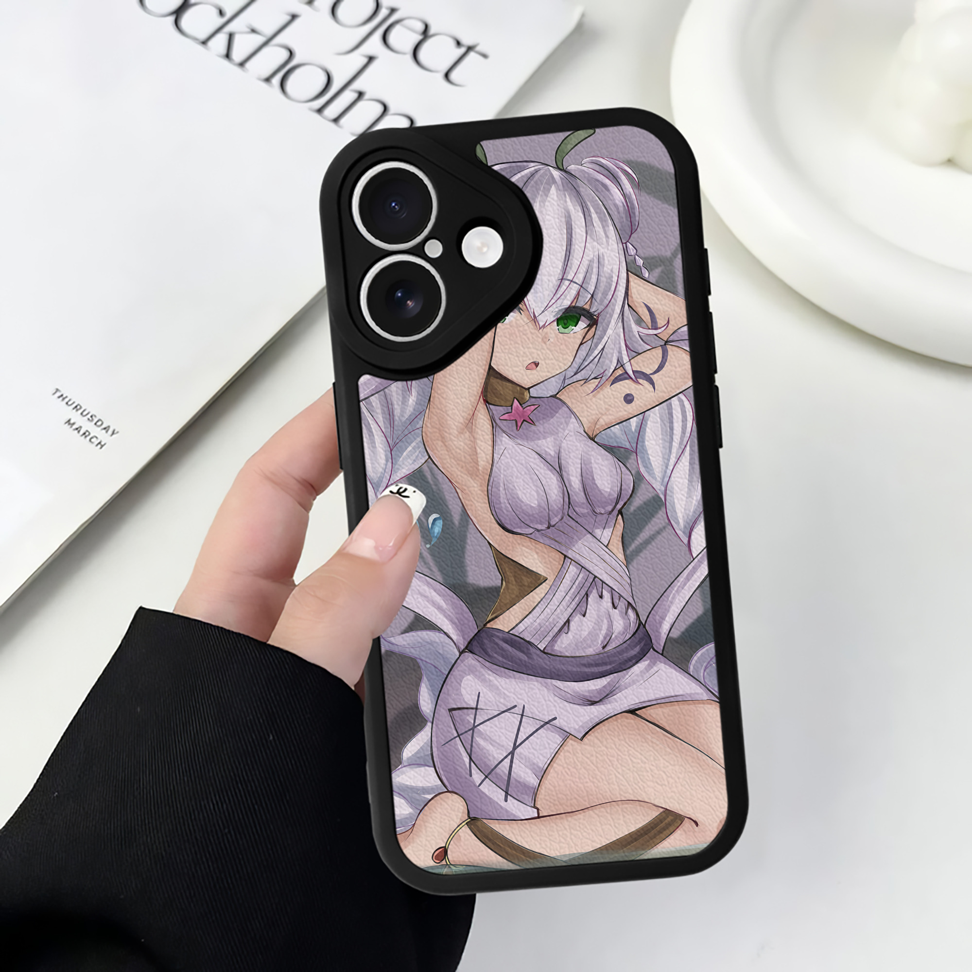 （画像用） 遊☆戯☆王 Yu-Gi-Oh! 【iPhone 16シリーズ対応】シリコンスマホケース（レザー調） 材質：シリコン
